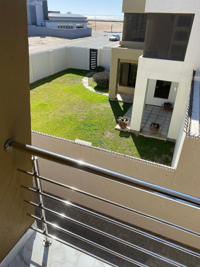 Mukulela Bed and Breakfast Walvis Bay Esterno foto