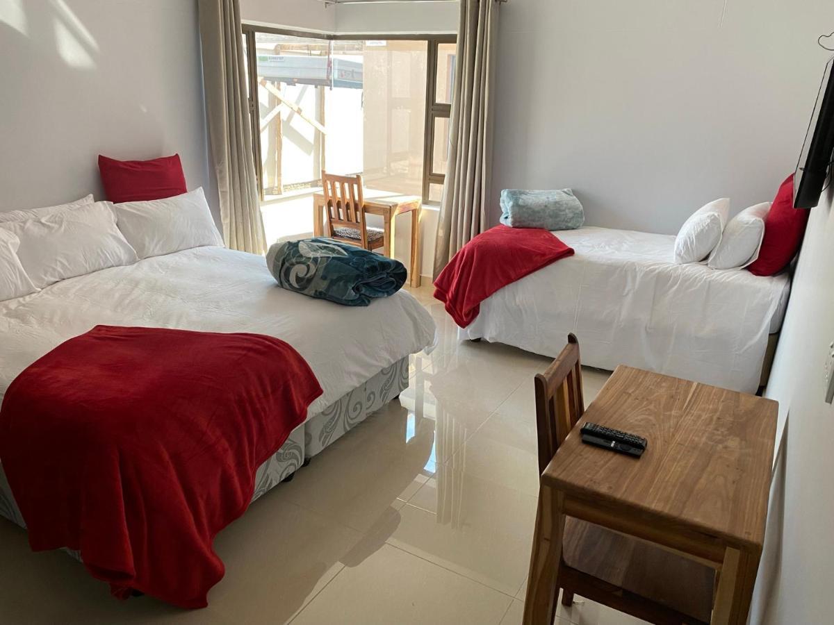 Mukulela Bed and Breakfast Walvis Bay Esterno foto