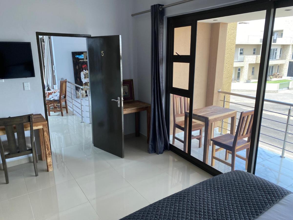 Mukulela Bed and Breakfast Walvis Bay Esterno foto